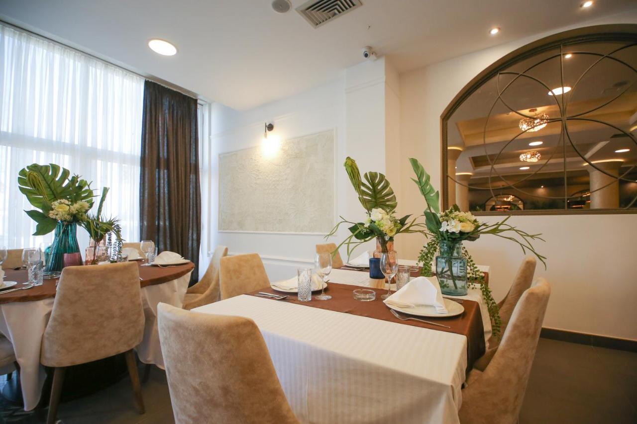 Bajadera Lux Hotel Белград Екстериор снимка