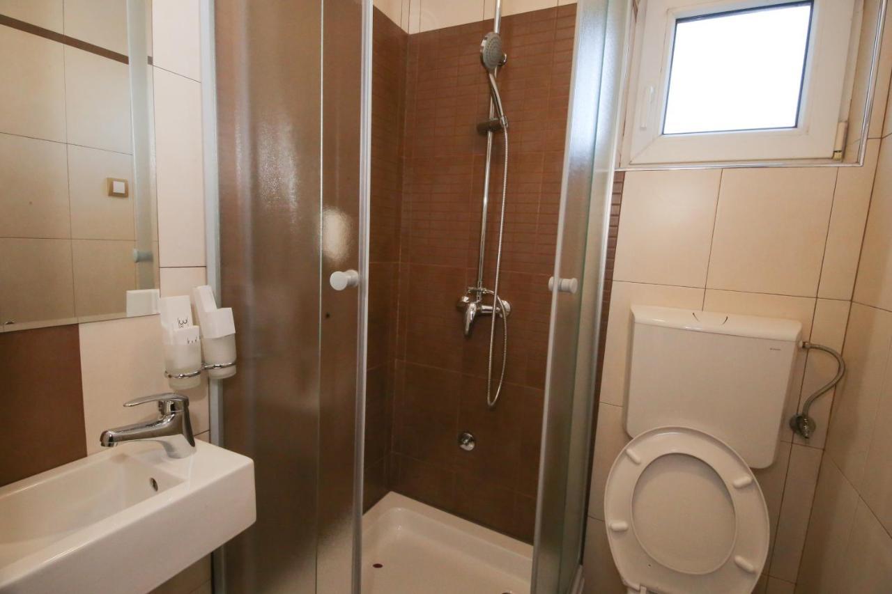 Bajadera Lux Hotel Белград Екстериор снимка