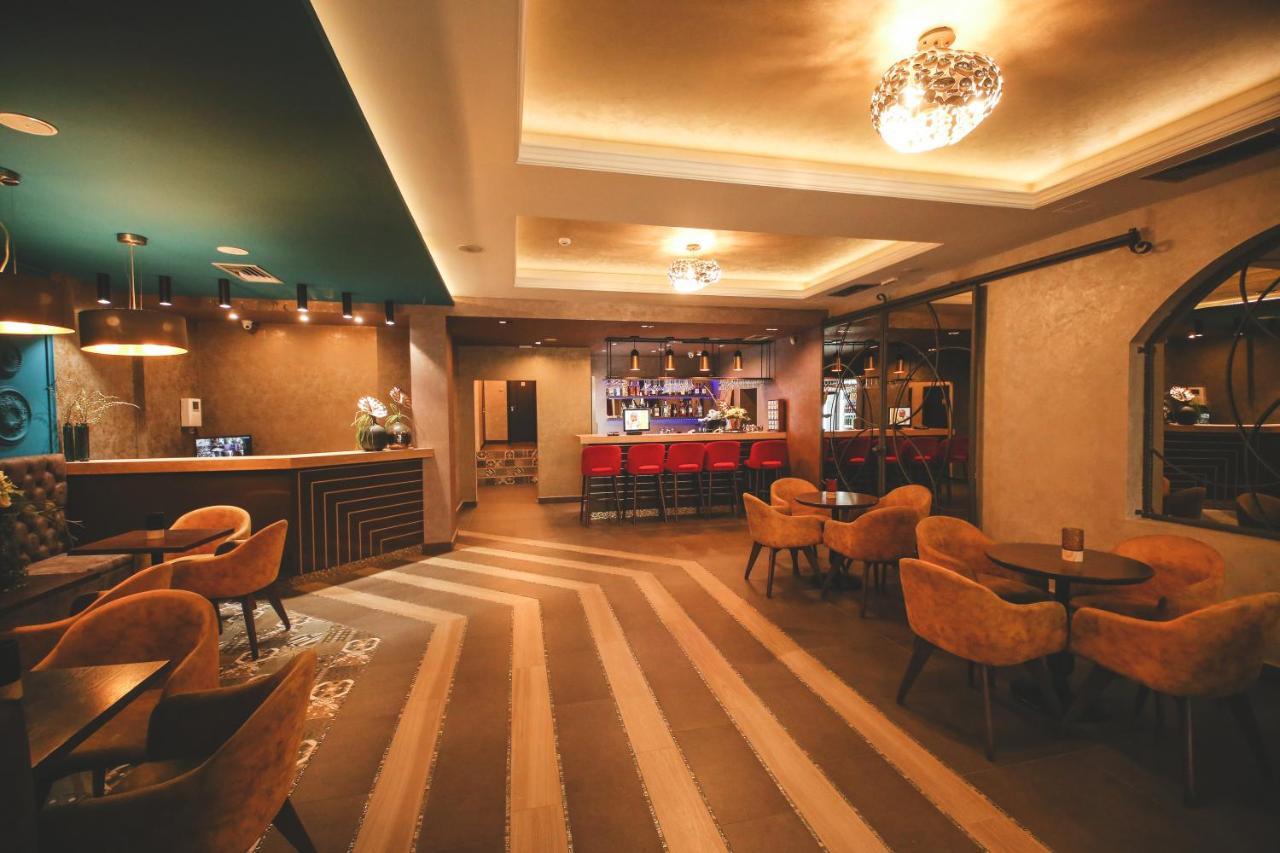 Bajadera Lux Hotel Белград Екстериор снимка