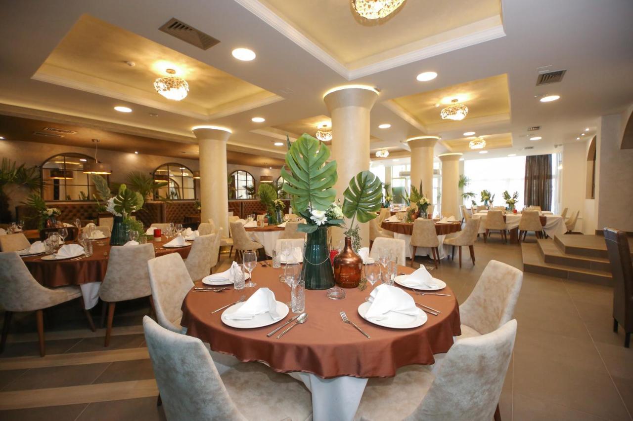 Bajadera Lux Hotel Белград Екстериор снимка