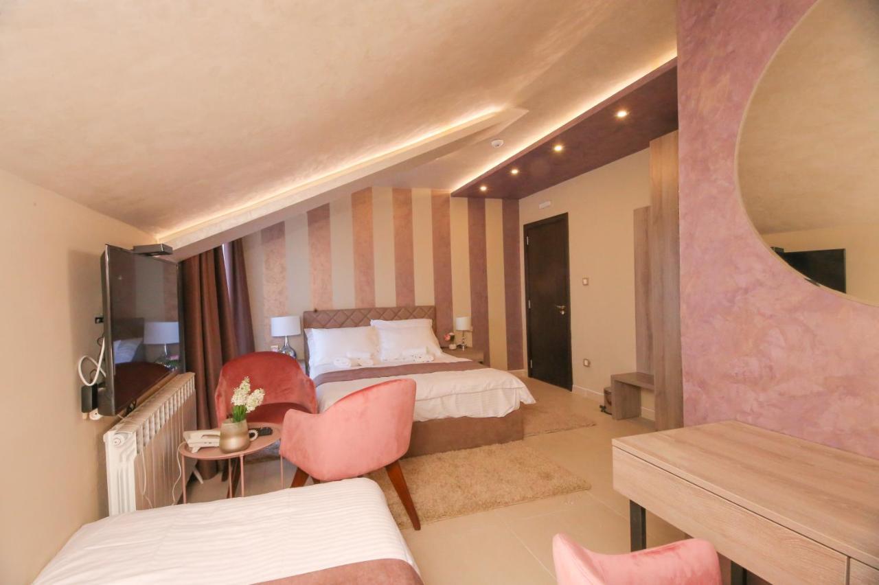 Bajadera Lux Hotel Белград Екстериор снимка