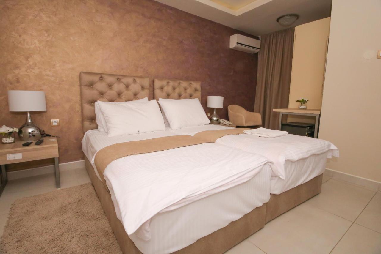 Bajadera Lux Hotel Белград Екстериор снимка
